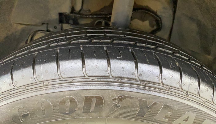 2021 Tata NEXON XM SUNROOF PETROL, Petrol, Manual, 19,644 km, Left Front Tyre Tread