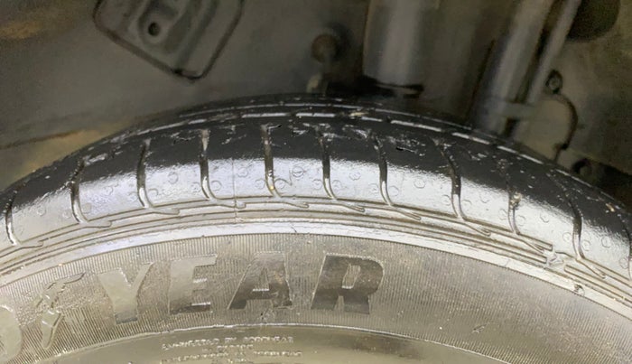 2021 Tata NEXON XM SUNROOF PETROL, Petrol, Manual, 19,644 km, Left Rear Tyre Tread