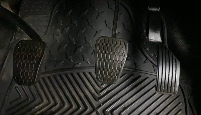 2021 Tata NEXON XM SUNROOF PETROL, Petrol, Manual, 19,644 km, Pedals