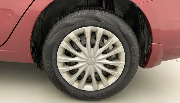 2014 Maruti Ciaz VXI, Petrol, Manual, 58,634 km, Left Rear Wheel