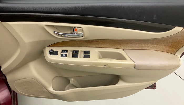 2014 Maruti Ciaz VXI, Petrol, Manual, 58,634 km, Driver Side Door Panels Control