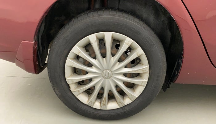 2014 Maruti Ciaz VXI, Petrol, Manual, 58,634 km, Right Rear Wheel