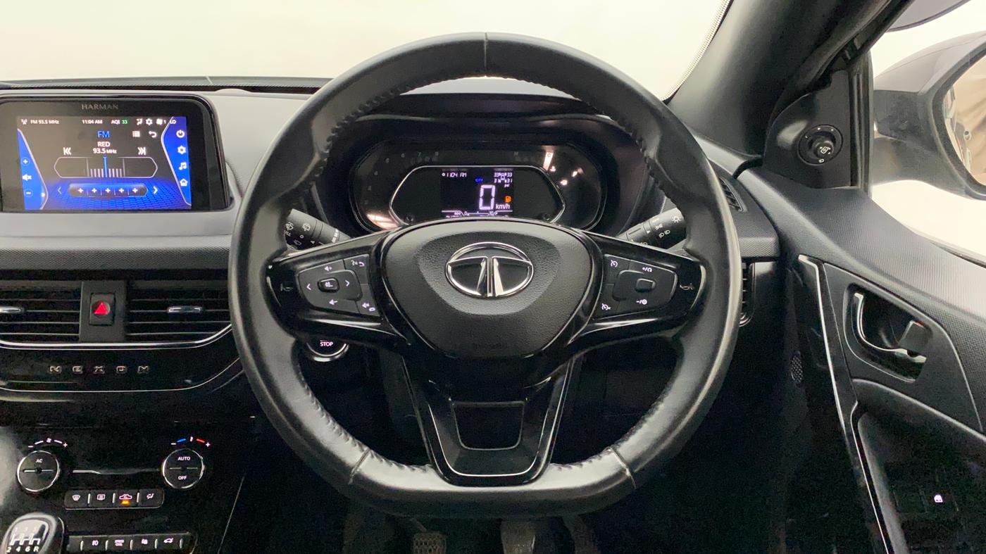 2022 Tata NEXON XZ PLUS (PREMIUM) DARK EDITION PETROL, Petrol, Manual, 24,386 km, Steering Wheel Close Up