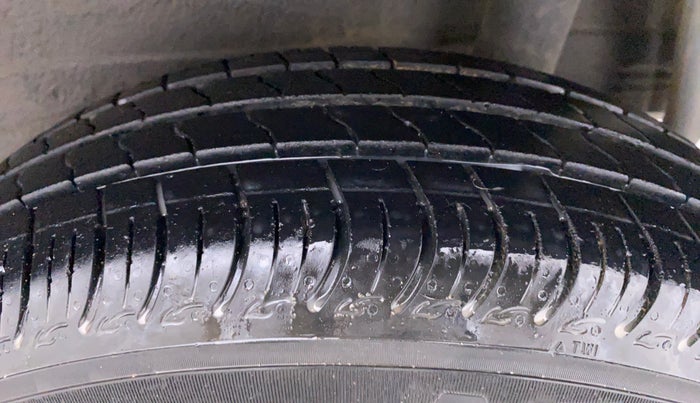 2020 Maruti S PRESSO VXI PLUS, Petrol, Manual, 11,184 km, Left Rear Tyre Tread