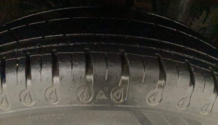 2020 Renault Kwid RXL, Petrol, Manual, 41,196 km, Right Front Tyre Tread