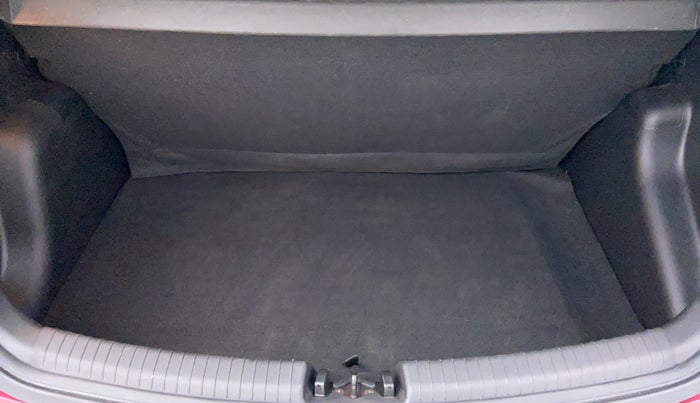 2015 Hyundai Grand i10 ASTA AT 1.2 KAPPA VTVT, Petrol, Automatic, 10,749 km, Boot Inside View