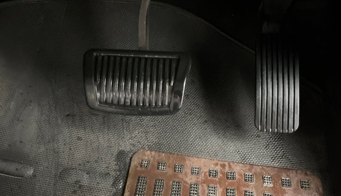 2019 Hyundai Verna 1.6 VTVT SX + AT, Petrol, Automatic, 48,992 km, Pedals