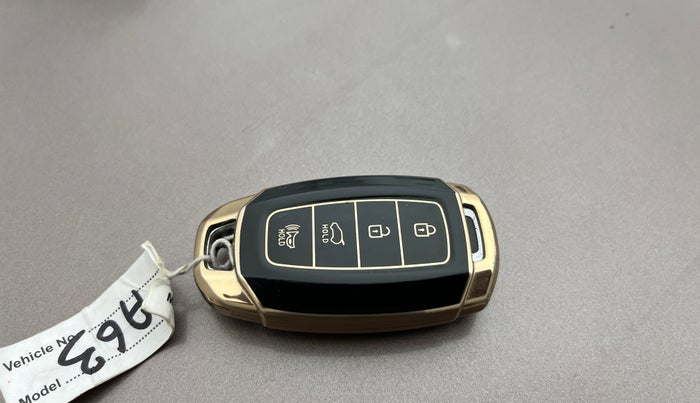 2019 Hyundai Verna 1.6 VTVT SX + AT, Petrol, Automatic, 48,992 km, Key Close Up