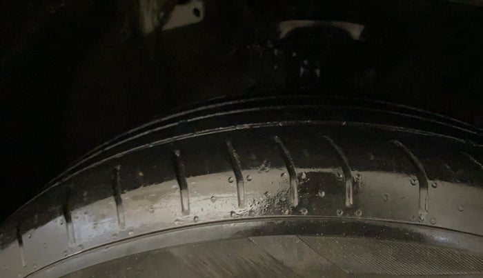 2023 Hyundai Creta SX 1.5 PETROL, Petrol, Manual, 18,891 km, Right Front Tyre Tread