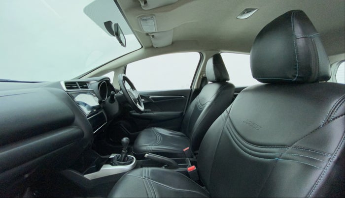 2018 Honda Jazz 1.2L I-VTEC VX, CNG, Manual, 1,04,560 km, Right Side Front Door Cabin