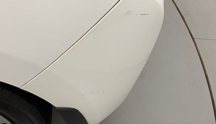 2018 Honda Jazz 1.2L I-VTEC VX, CNG, Manual, 1,04,560 km, Rear bumper - Minor scratches