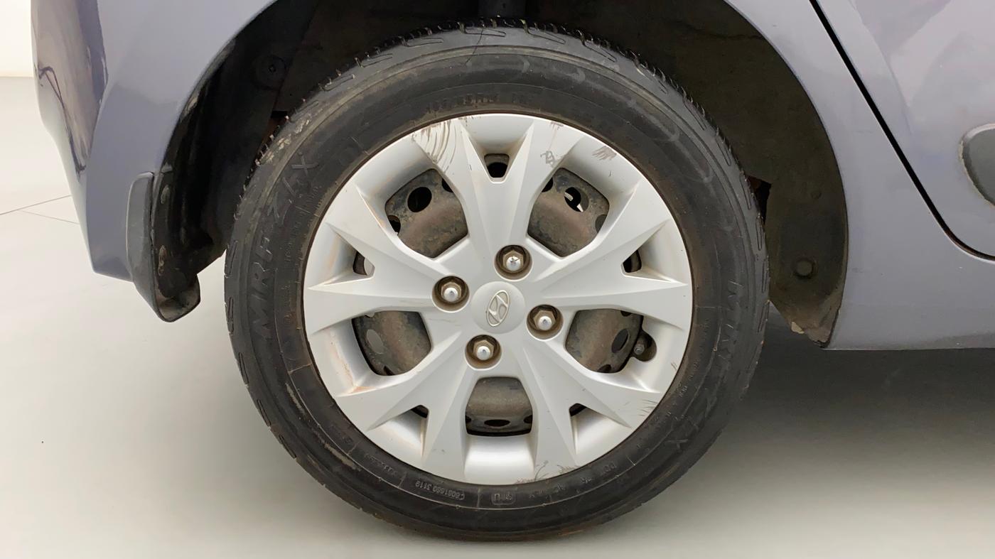 2015 Hyundai Grand i10 SPORTZ 1.2 KAPPA VTVT, Petrol, Manual, 94,090 km, Right Rear Wheel