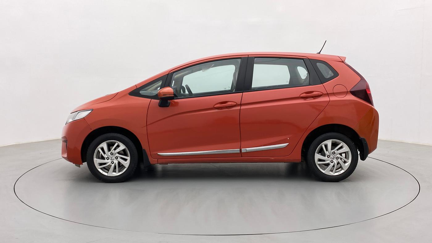2016 Honda Jazz 1.5L I-DTEC V, Diesel, Manual, 98,324 km, Left Side