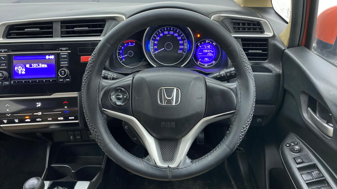 2016 Honda Jazz 1.5L I-DTEC V, Diesel, Manual, 98,324 km, Steering Wheel Close Up