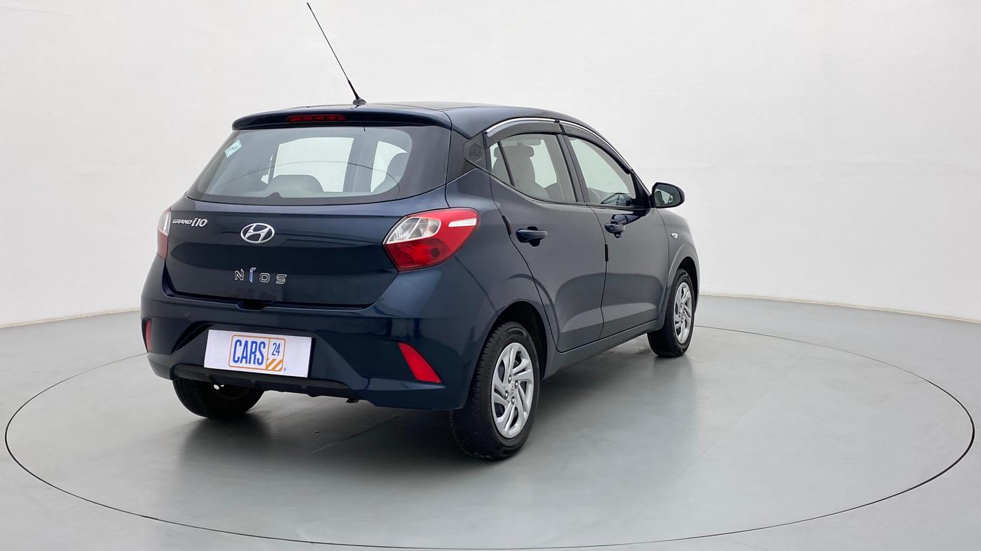 2021 Hyundai GRAND I10 NIOS MAGNA 1.2 KAPPA VTVT CNG, CNG, Manual, 8,455 km, Right Back Diagonal