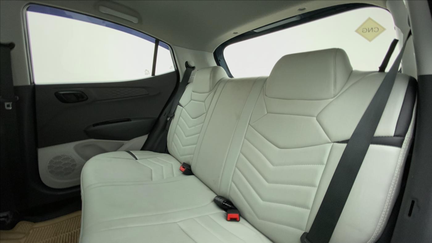2021 Hyundai GRAND I10 NIOS MAGNA 1.2 KAPPA VTVT CNG, CNG, Manual, 8,455 km, Right Side Rear Door Cabin