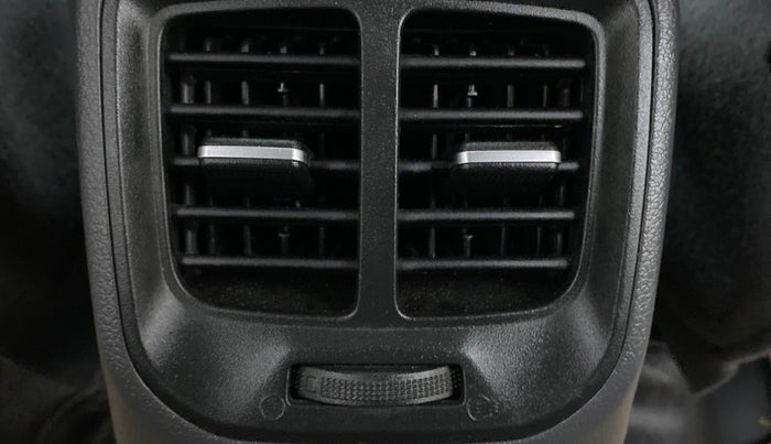 2021 Hyundai GRAND I10 NIOS MAGNA 1.2 KAPPA VTVT CNG, CNG, Manual, 8,455 km, Rear AC Vents