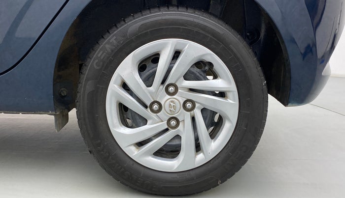 2021 Hyundai GRAND I10 NIOS MAGNA 1.2 KAPPA VTVT CNG, CNG, Manual, 8,455 km, Left Rear Wheel