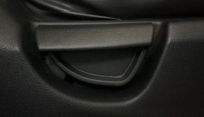 2021 Hyundai NEW SANTRO SPORTZ MT, Petrol, Manual, 44,426 km, Driver Side Adjustment Panel