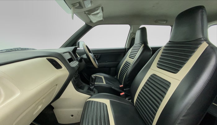 2020 Maruti New Wagon-R LXI CNG 1.0, CNG, Manual, 41,887 km, Right Side Front Door Cabin