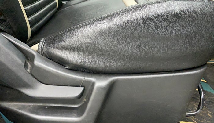 2020 Maruti New Wagon-R LXI CNG 1.0, CNG, Manual, 41,887 km, Driver Side Adjustment Panel