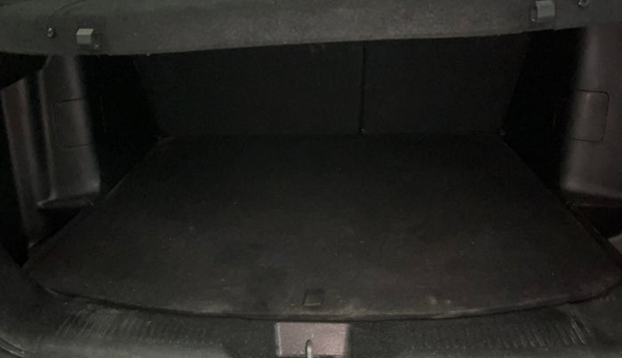 2024 Maruti Grand Vitara SIGMA SMART HYBRID, Petrol, Manual, 29,606 km, Boot Inside