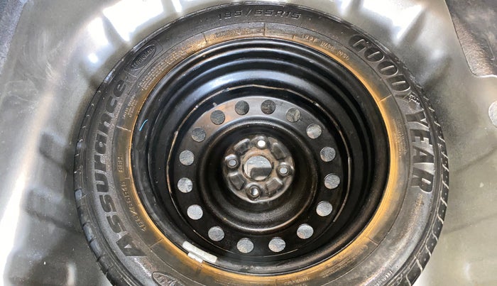 2016 Maruti Ciaz VXI+, Petrol, Manual, 70,040 km, Spare Tyre