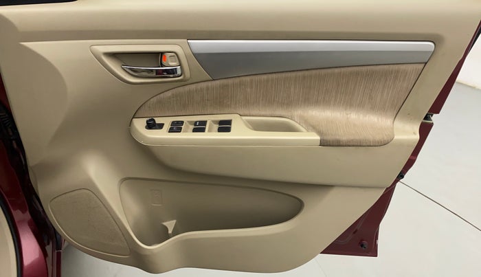 2013 Maruti Ertiga VXI, Petrol, Manual, 33,752 km, Driver Side Door Panels Control