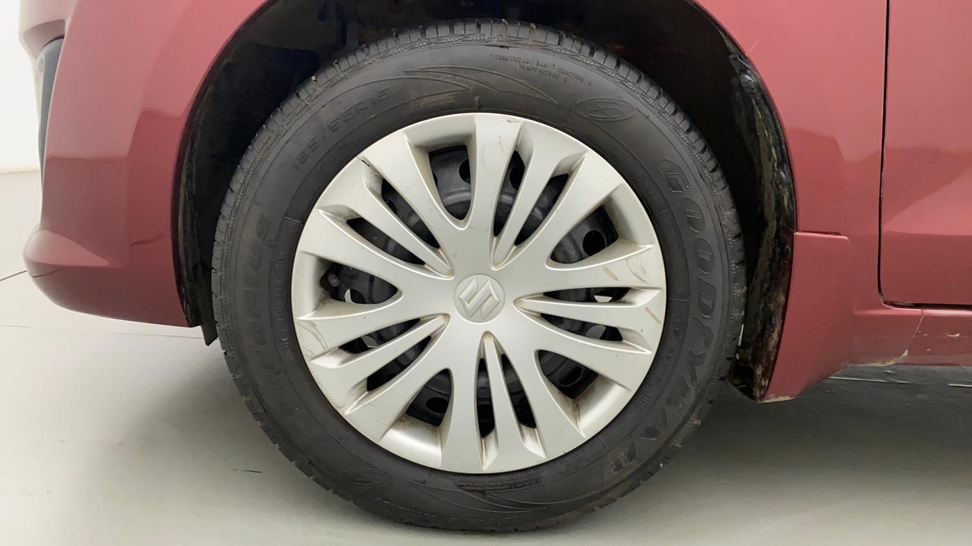 2013 Maruti Ertiga VXI, Petrol, Manual, 33,752 km, Left Front Wheel