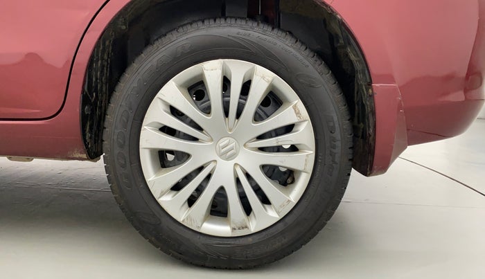 2013 Maruti Ertiga VXI, Petrol, Manual, 33,752 km, Left Rear Wheel