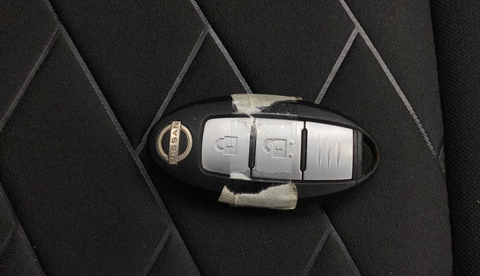 2021 Nissan MAGNITE XV PREMIUM TURBO CVT DUAL TONE, Petrol, Automatic, 40,926 km, Key Close Up