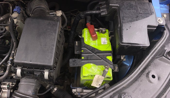 2021 Nissan MAGNITE XV PREMIUM TURBO CVT DUAL TONE, Petrol, Automatic, 40,926 km, Engine View - Left