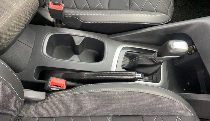 2021 Nissan MAGNITE XV PREMIUM TURBO CVT DUAL TONE, Petrol, Automatic, 40,926 km, Gear Lever