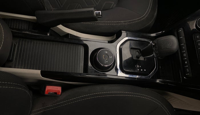 2022 Tata NEXON XZA PLUS (O) PETROL DUAL TONE, Petrol, Automatic, 41,201 km, Gear Lever