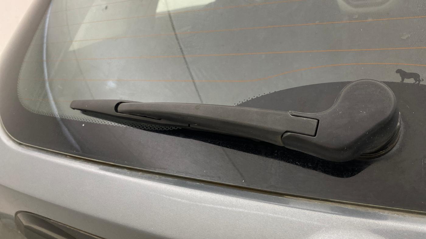 2022 Tata NEXON XZA PLUS (O) PETROL DUAL TONE, Petrol, Automatic, 41,201 km, Rear Wiper