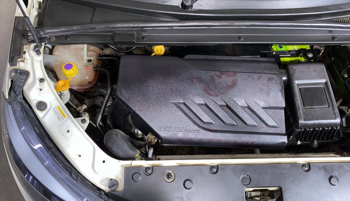 2020 Mahindra MARAZZO M 6 + 8 STR, Diesel, Manual, 87,670 km, Engine View - Right