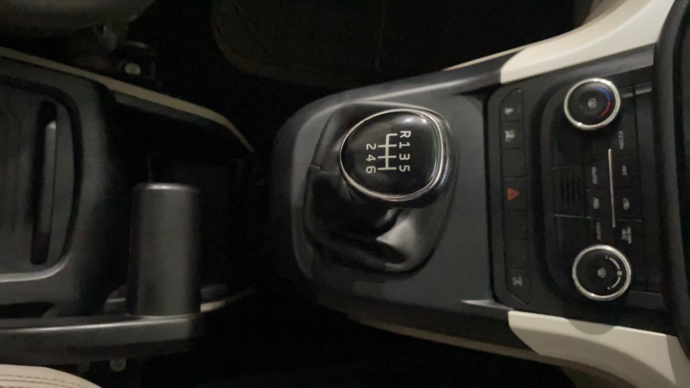 2020 Mahindra MARAZZO M 6 + 8 STR, Diesel, Manual, 87,670 km, Gear Lever