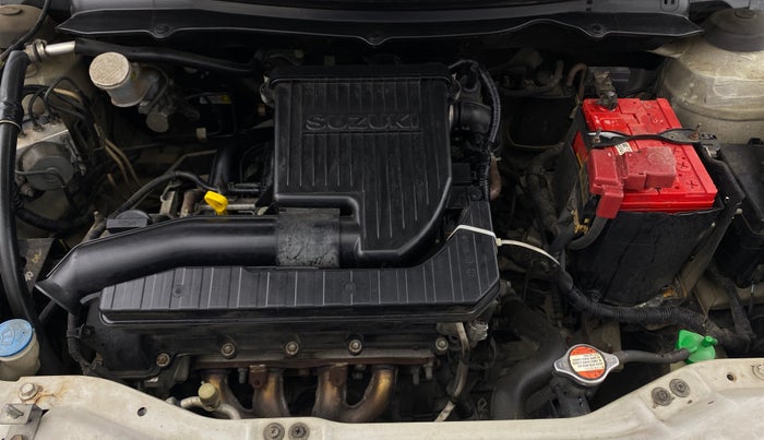 2016 Maruti Swift ZXI, Petrol, Manual, 99,786 km, Engine View