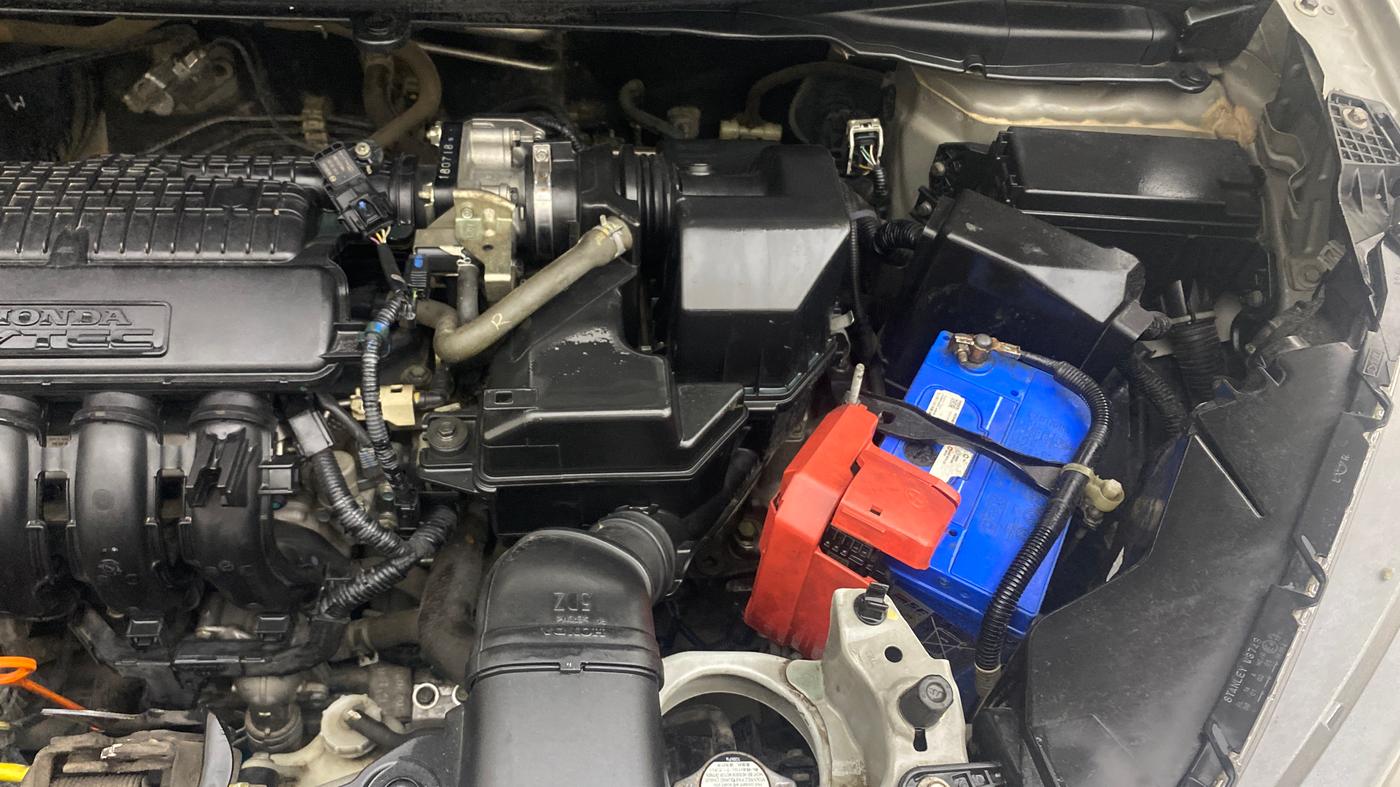 2018 Honda WR-V 1.2L I-VTEC VX MT, Petrol, Manual, 1,16,644 km, Engine View - Left
