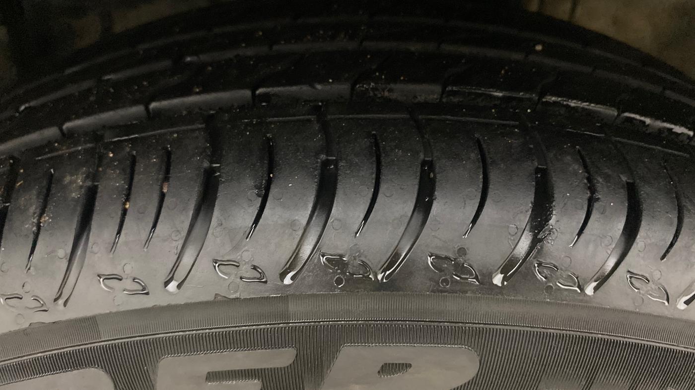 2018 Honda WR-V 1.2L I-VTEC VX MT, Petrol, Manual, 1,16,644 km, Left Front Tyre Tread