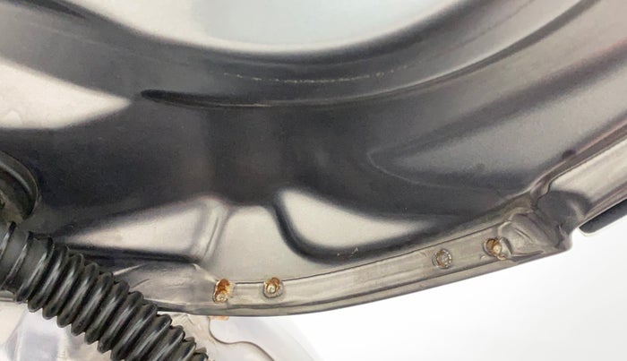 2012 Maruti Swift VDI, Diesel, Manual, 1,02,424 km, Dicky (Boot door) - Slightly rusted