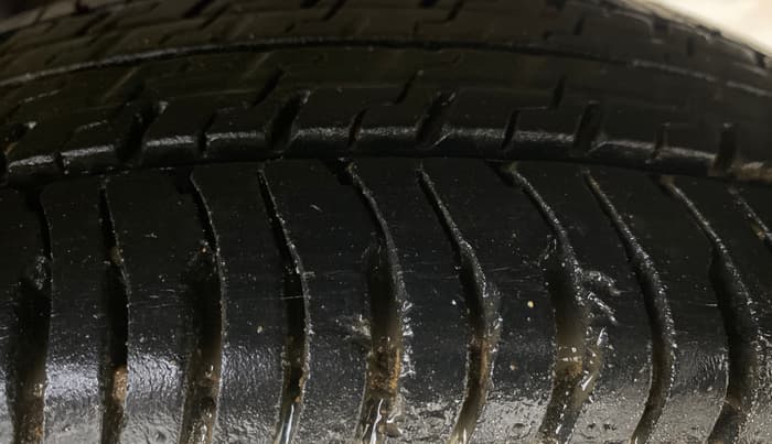 2018 Maruti Alto K10 VXI (O) AMT, CNG, Automatic, 33,988 km, Left Rear Tyre Tread