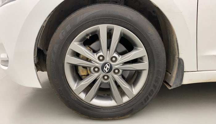 2016 Hyundai New Elantra 1.6 SX (O) AT DIESEL, Diesel, Automatic, 99,120 km, Left Front Wheel