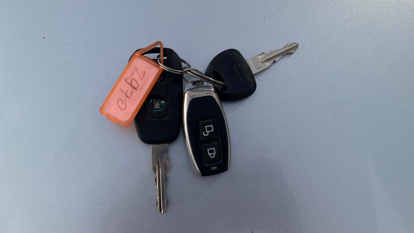 2016 Tata Indigo ECS LX TDI, Diesel, Manual, 1,28,232 km, Key Close Up