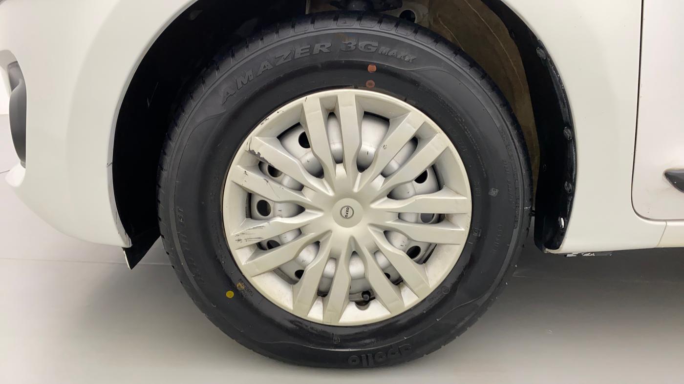 2018 Maruti Swift LXI D, Petrol, Manual, 16,083 km, Left Front Wheel