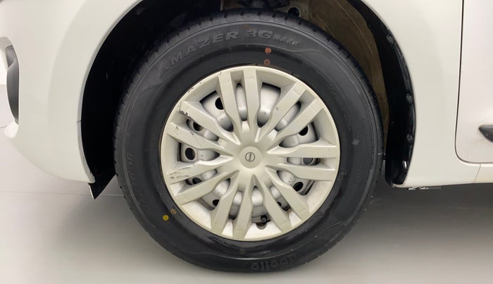 2018 Maruti Swift LXI D, Petrol, Manual, 16,083 km, Left Front Wheel