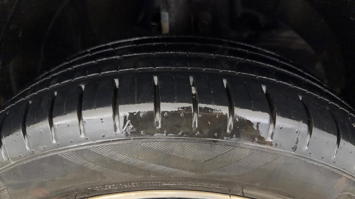 2021 Maruti Baleno ALPHA PETROL 1.2, Petrol, Manual, 9,996 km, Right Front Tyre Tread