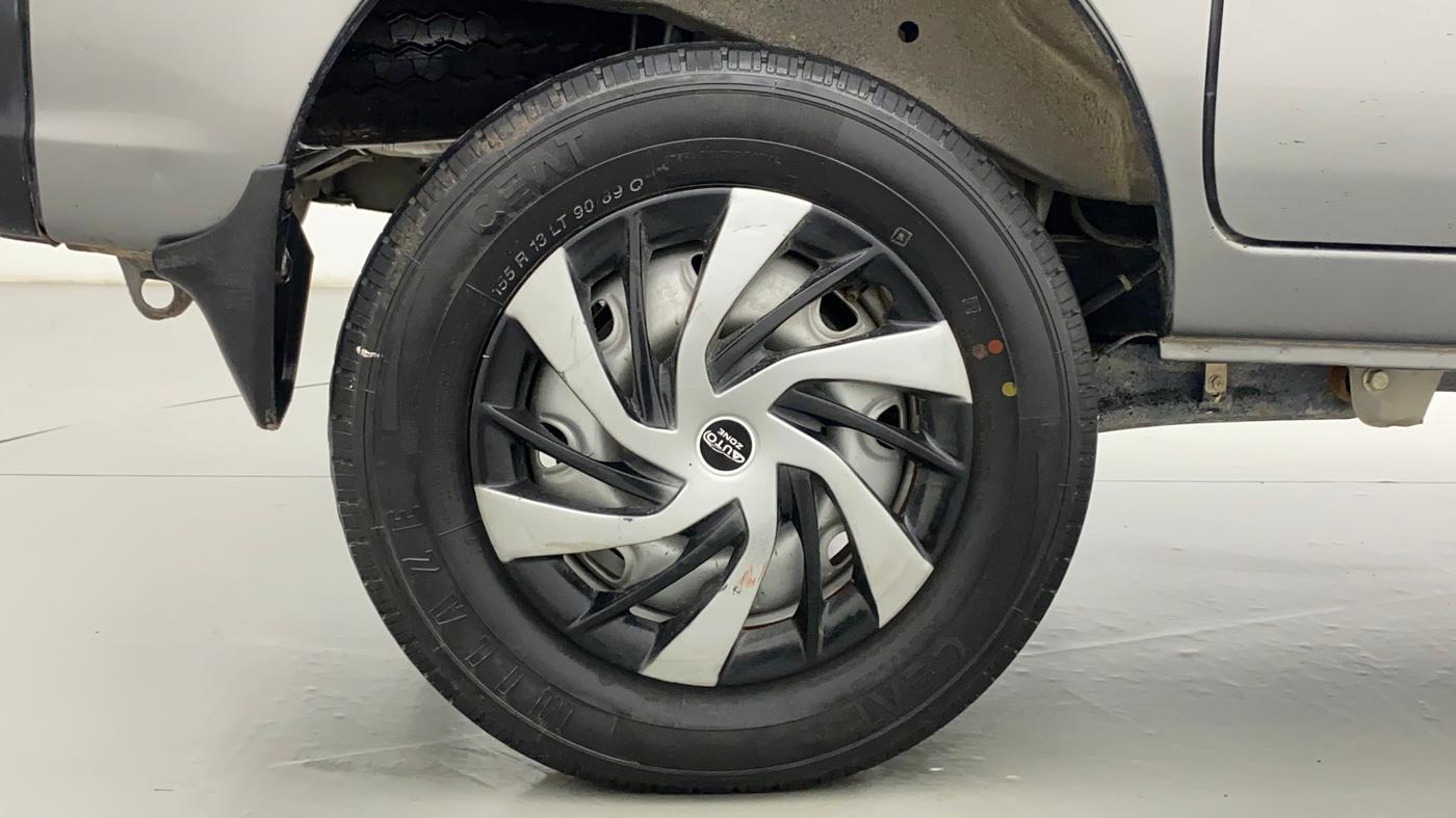 2020 Maruti Eeco 5 STR WITH A/C+HTR, Petrol, Manual, 6,695 km, Right Rear Wheel