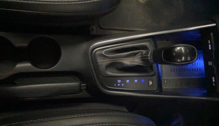 2020 Hyundai NEW I20 ASTA (O) 1.0 TURBO GDI DCT, Petrol, Automatic, 43,247 km, Gear Lever