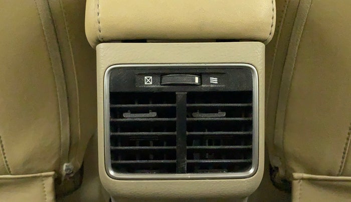 2016 Maruti Ciaz ZXI+, Petrol, Manual, 75,603 km, Rear AC Vents